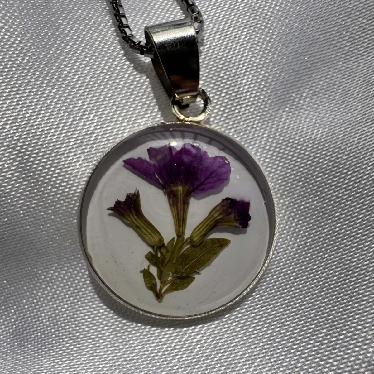 Wildflower pendent view 3