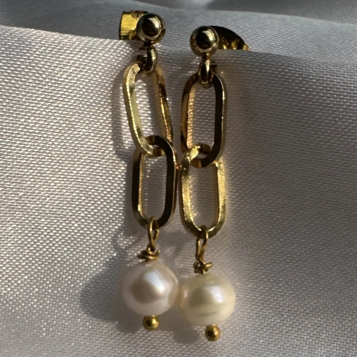 Minimal pearls | Amyco view 5