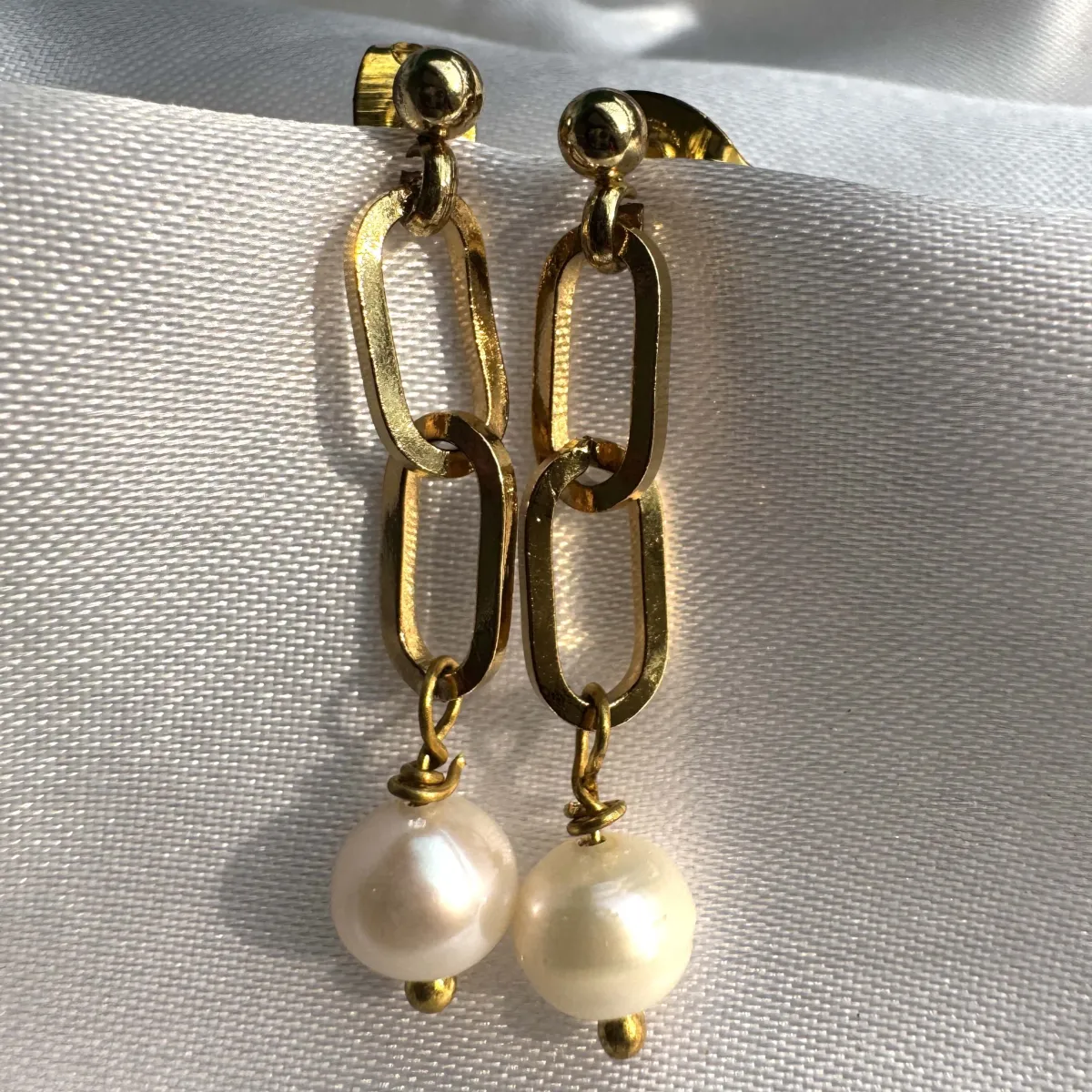 Minimal pearls | Amyco view 6